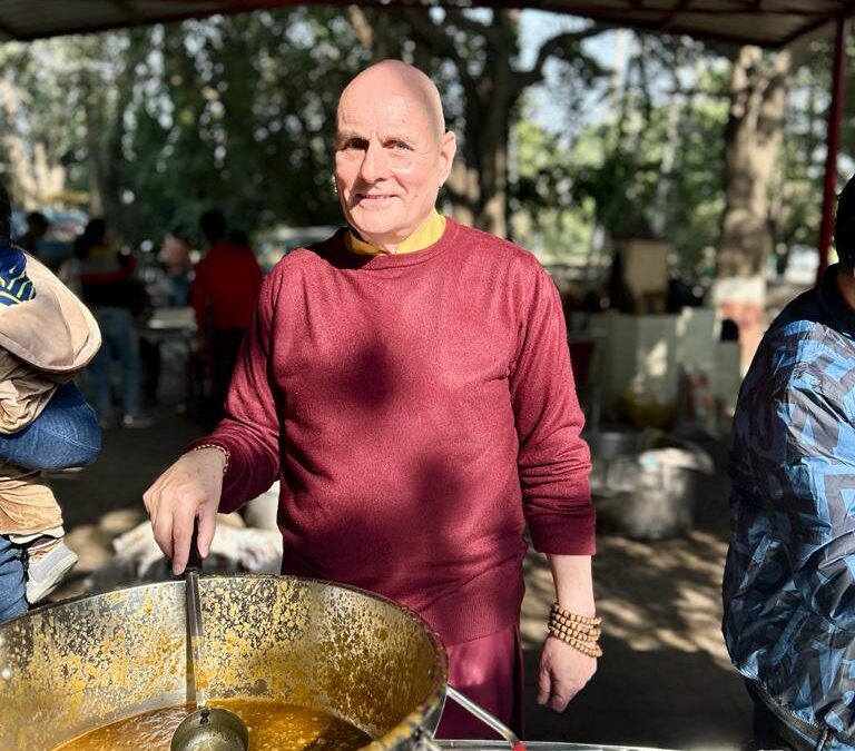 Free Food Distribution Pics, 17th December 2023